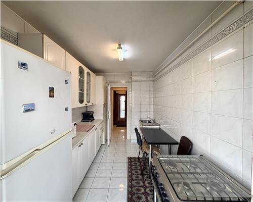 Apartament 3 camere, 2 bai, Republicii Mega Image, Ploiesti