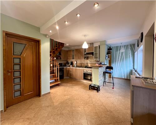 Vanzare Casa P+M la pret de apartament,zona Mihai Bravu, Ploiesti