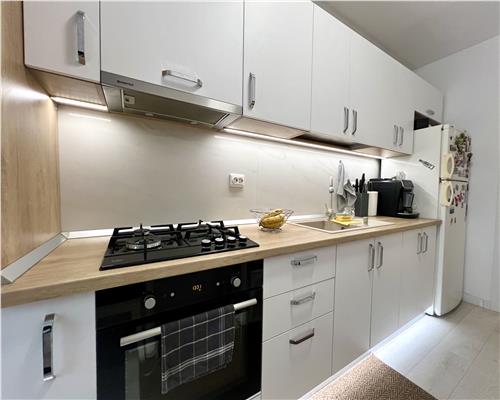 Apartament 3 camere, de lux, parcare privata, zona Vest, Ploiesti