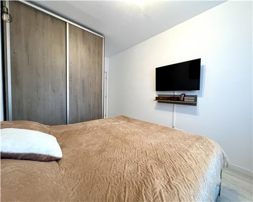 Apartament 3 camere, de lux, parcare privata, zona Vest, Ploiesti