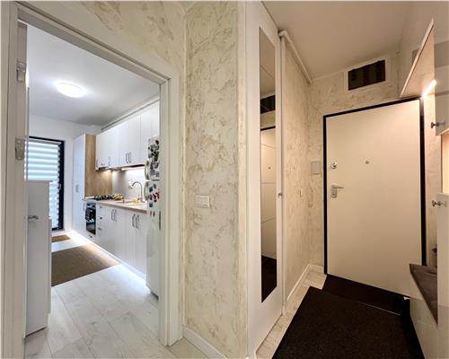 Apartament 3 camere, de lux, parcare privata, zona Vest, Ploiesti