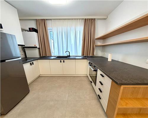 Casa 2 camere, in Ploiesti, Cartier Irish Park.