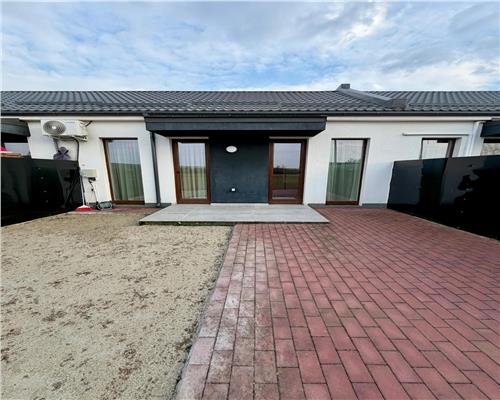 Casa 2 camere, in Ploiesti, Cartier Irish Park.