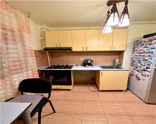 Apartament 3 camere , mobilat complet, zona nord, Cameliei , Ploiesti