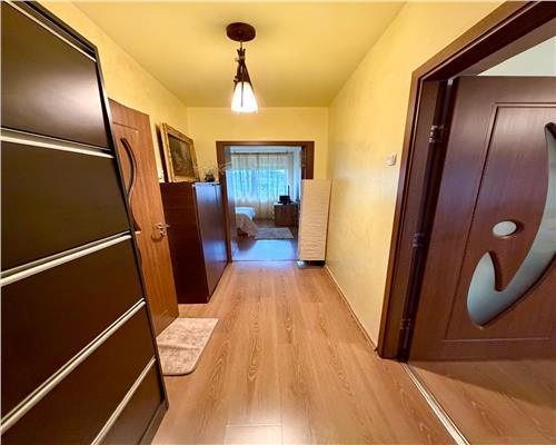 Apartament 3 camere , mobilat complet, zona nord, Cameliei , Ploiesti