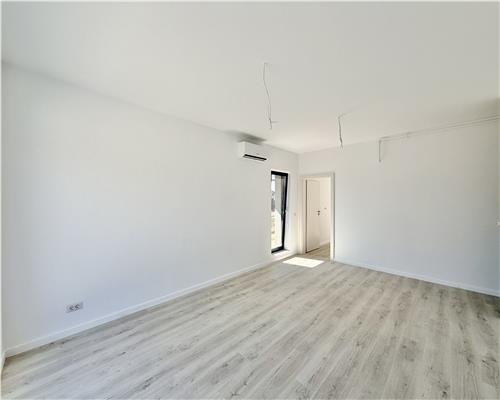 Apartament 2 camere, nemobilat, MRS Gradinile, Ploiesti