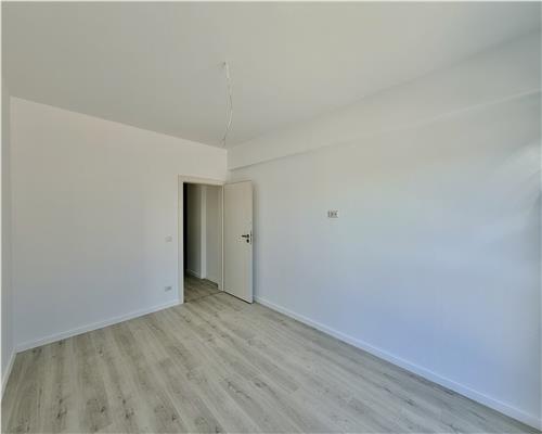 Apartament 2 camere, nemobilat, MRS Gradinile, Ploiesti