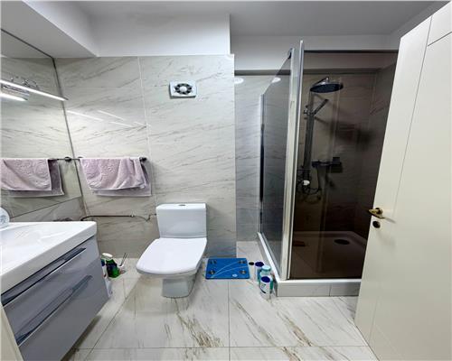 Apartament 2 camere, mobilat si utilat, in Ploiesti, zona 9 Mai.