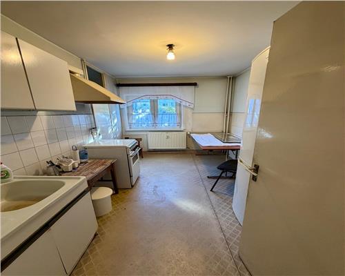 Apartament 2 camere, in Ploiesti, zona Gh. Doja/ Parcul Mihai Viteazul