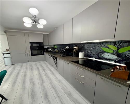 Apartament 3 camere, mobilat si utilat, in Ploiesti, zona Albert.