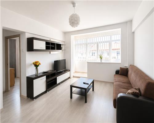 Inchiriere apartament 2 camere, parcare proprie, Ultracentral, Ploiest