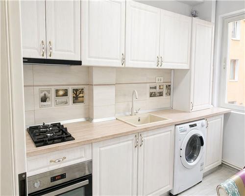Apartament 2 camere, renovat, ultracentral, Ploiesti