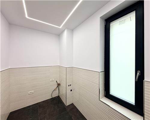 Apartament 4 camere 125 mp, 3 bai, 2 parcari, Nord Albert, Ploiesti