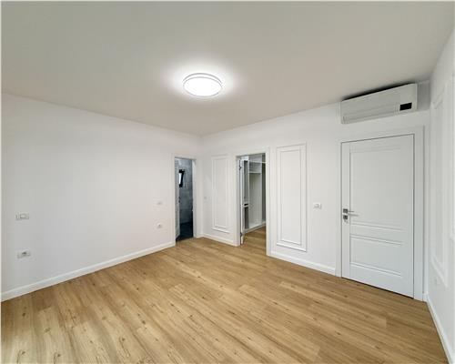 Apartament 4 camere 125 mp, 3 bai, 2 parcari, Nord Albert, Ploiesti