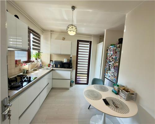 Casa 4 camere , parcare inclusa , Albert , Ploiesti