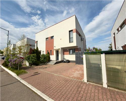 Casa 4 camere , parcare inclusa , Albert , Ploiesti