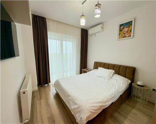 Apartament 4 camere de lux, loc de parcare , Ploiesti , zona 9mai