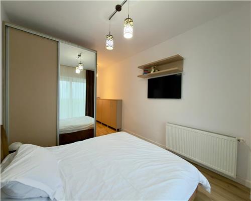 Apartament 4 camere de lux, loc de parcare , Ploiesti , zona 9mai