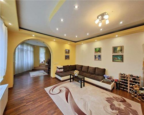 Casa 6 camere ,  garaj , Ploiesti , Zona Afi Palace