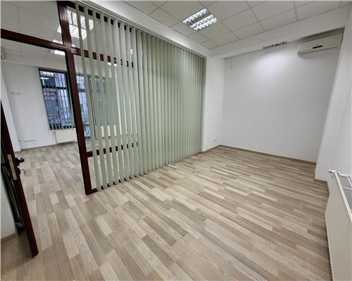 Spatiu pentru birouri, in Ploiesti, zona Gh. Doja.