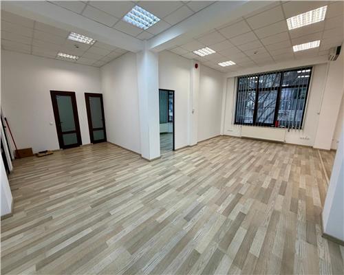 Spatiu pentru birouri, in Ploiesti, zona Gh. Doja.