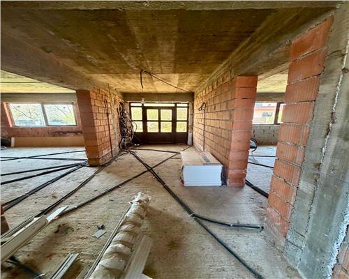 Casa P+M la rosu, in Paulestii Noi.