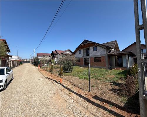 Casa P+M la rosu, in Paulestii Noi.