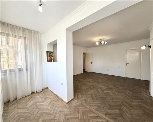 Spatiu birouri 4 camere, 130 mp, Centru, Ploiesti