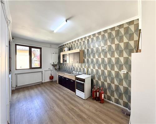 Spatiu birouri 4 camere, 130 mp, Centru, Ploiesti