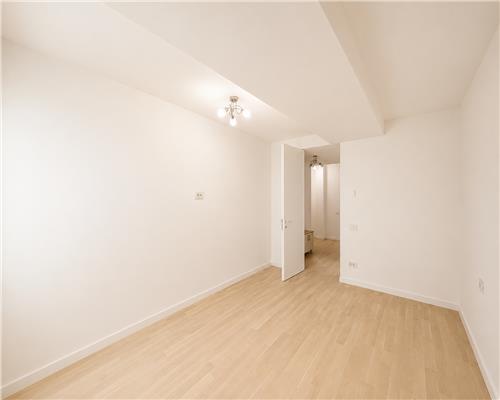 Apartament 4 camere partial sau mobilat complet ultracentral Ploiesti