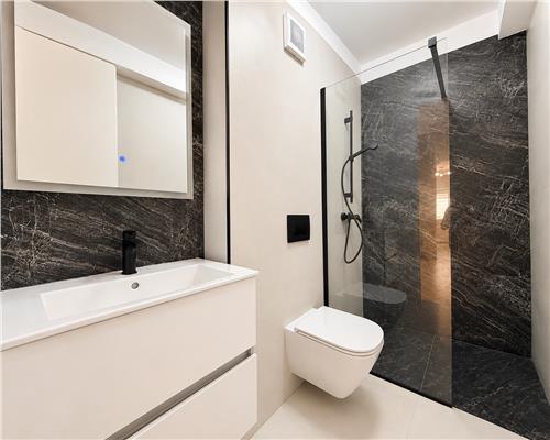 Apartament 4 camere partial sau mobilat complet ultracentral Ploiesti