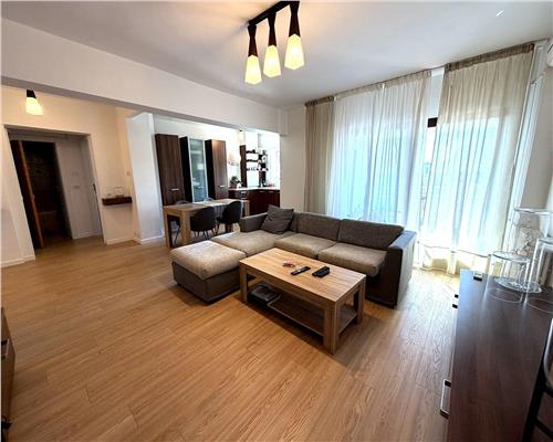 Apartament 3 camere, mobilat si utilat, Ploiesti, Gh. Doja.