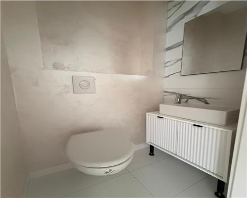 Apartament 3 camere, bloc nou, Ploiesti, zona Cantacuzino.