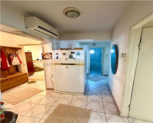 Apartament 3 camere, decomandat, in Ploiesti, Malu Rosu.