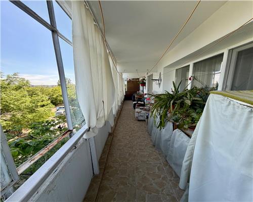 Apartament 3 camere, decomandat, in Ploiesti, Malu Rosu.