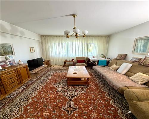 Apartament 3 camere, decomandat, in Ploiesti, Malu Rosu.