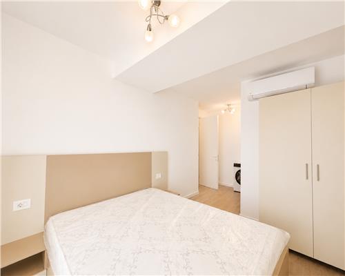 Apartament 3 camere, parcare, ultracentral Ploiesti