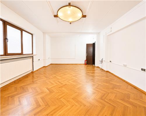 Spatiu comercial 160 mp, zona ultracentrala, Ploiesti