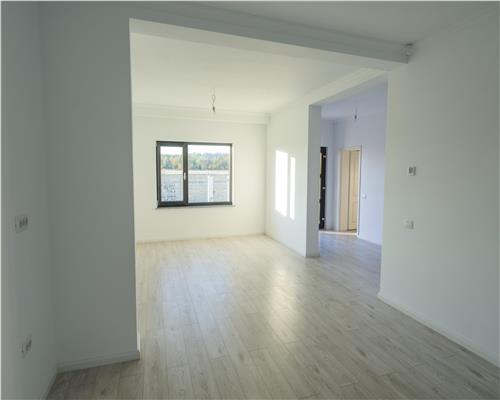 Casa 5 camere, constructie noua, in Strejnicu