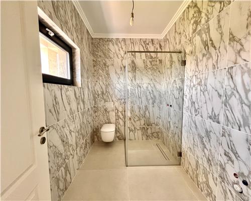 Casa 5 camere, constructie noua, in Strejnicu