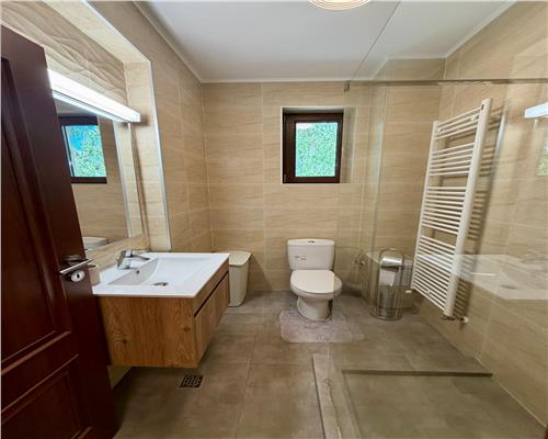 Apartament 3 camere, mobilat si utilat,parcare proprie,Albert Ploiesti