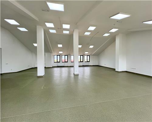 Spatii birouri de la 20 mp pana la 166 mp, zona centrala, Ploiesti