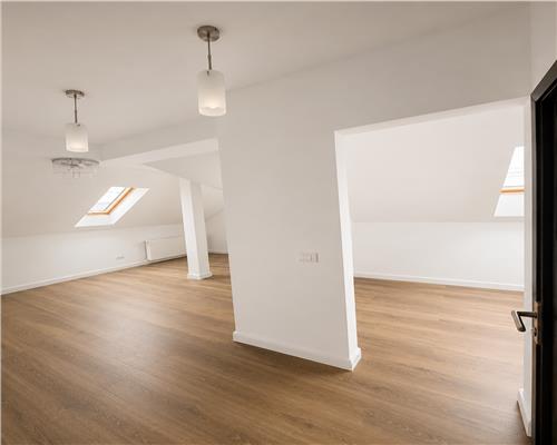 Casa 5 camere, constructie noua, ultracentrala, in Ploiesti