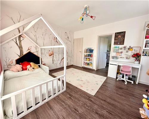 Casa 4 camere, 4 bai, mobilata si utilata, Ploiesti, zona Albert.