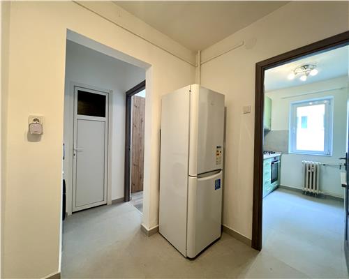 Apartament 2 camere, renovat, prima inchiriere, Afi Palace, Ploiesti