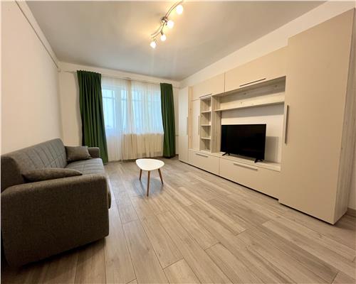 Apartament 2 camere, renovat, prima inchiriere, Afi Palace, Ploiesti