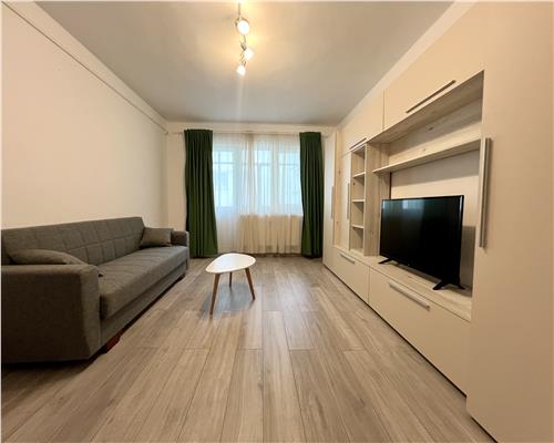Apartament 2 camere, renovat, prima inchiriere, Afi Palace, Ploiesti