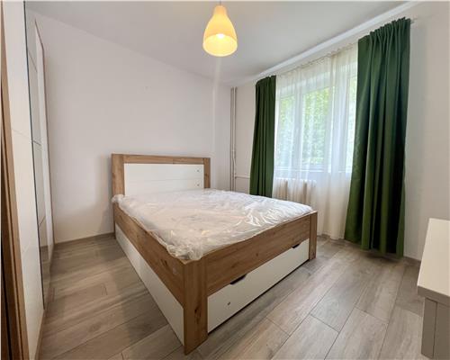 Apartament 2 camere, renovat, prima inchiriere, Afi Palace, Ploiesti