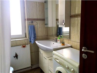 Apartament 2 camere, centrala termica, curte, ultracentral, Ploiesti