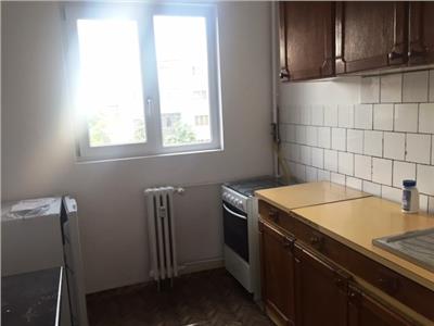 Inchiriere apartament 2 camere, zona B dul Bucuresti, Ploiesti